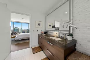 888 W E St, San Diego, CA 92101 - Photo 33