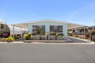 7221 San Bartola St, Carlsbad, CA 92011 - Photo 3