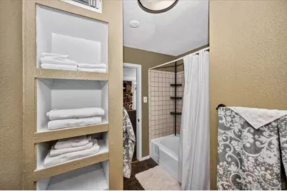  710 Arosa, Crestline, CA 92325 - Photo 13