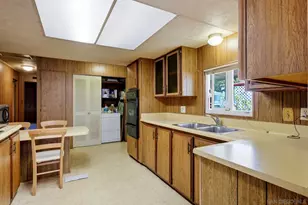 2003 Bayview Heights Dr, San Diego, CA 92105 - Photo 9
