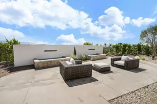 588 Twin Country Ln, Fallbrook, CA 92028 - Photo 5