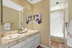 8354 Gilman Dr, La Jolla, CA 92037 - Photo 23