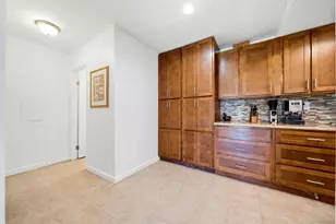 2510 Navarra, Carlsbad, CA 92009 - Photo 13