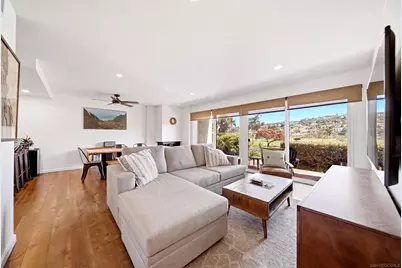  2510 Navarra #505, Carlsbad, CA 92009 - Photo 1