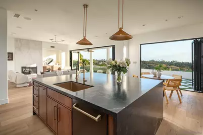  1375 Ravean Ct, Encinitas, CA 92024 - Photo 17
