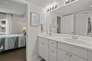 1970 Columbia St, San Diego, CA 92101 - Photo 17