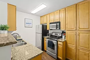 1970 Columbia St, San Diego, CA 92101 - Photo 7