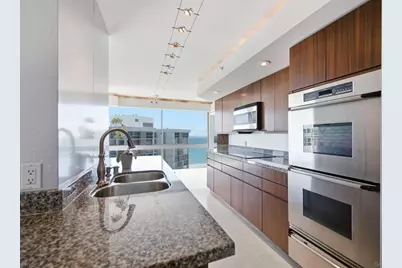  1710 Avenida Del Mundo #PH02, Coronado, CA 92118 - Photo 9