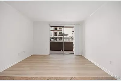  9263 Regents Rd #B108, La Jolla, CA 92037 - Photo 5