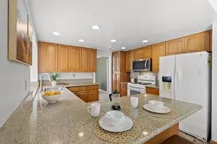 13310 Sparren Ave, San Diego, CA 92129 - Photo 15
