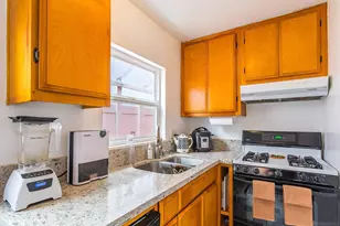 830-832 Pismo Ct, San Diego, CA 92109 - Photo 9