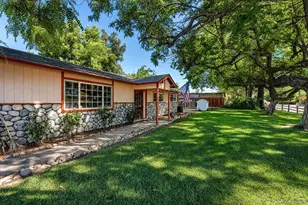 2147 Raymond Ave, Ramona, CA 92065 - Photo 1