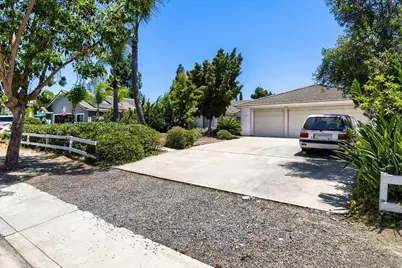  1555 Del Mar Road, Oceanside, CA 92057 - Photo 3