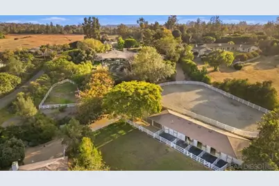  7030 Caminito De Conejos, Rancho Santa Fe, CA 92067 - Photo 5