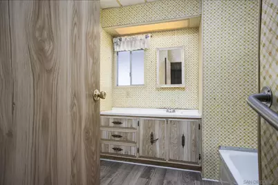  284 Picnic View Ln, Oceanside, CA 92056 - Photo 35