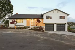 103 Howell Heights, Escondido, CA 92025 - Photo 1