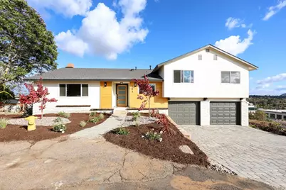  103 Howell Heights, Escondido, CA 92025 - Photo 7