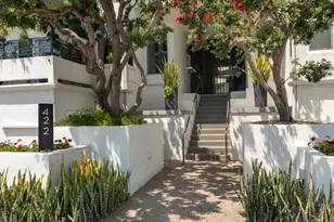 422 Rosecrans St, San Diego, CA 92106 - Photo 1