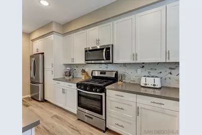  407 Atlas Gln, Escondido, CA 92025 - Photo 5
