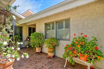  5629 Caminito Isla, La Jolla, CA 92037 - Photo 5