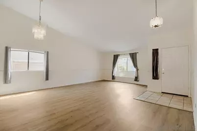  13430 Bavarian Drive, San Diego, CA 92129 - Photo 5