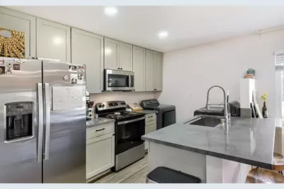  8090 Camino Kiosco, San Diego, CA 92122 - Photo 9