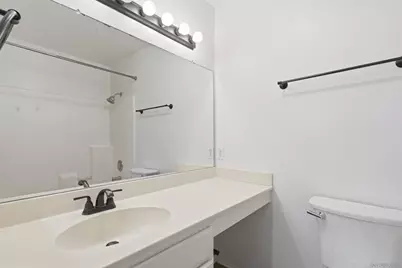  236 Diamond Way #Unit 250, Vista, CA 92083 - Photo 27