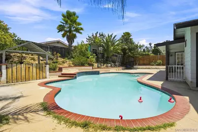 750 Linwood St, Escondido, CA 92027 - Photo 27