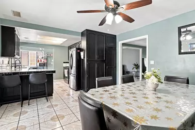  750 Linwood St, Escondido, CA 92027 - Photo 9