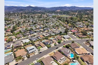  750 Linwood St, Escondido, CA 92027 - Photo 33