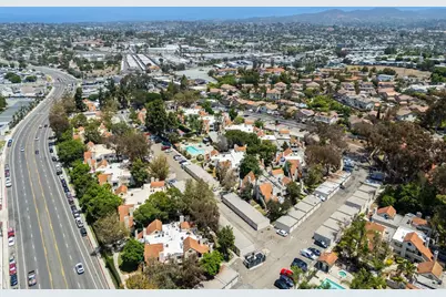  345 N Melrose Dr #H, Vista, CA 92083 - Photo 25