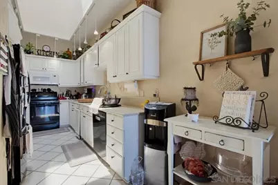  6601 Santa Isabel #B, Carlsbad, CA 92009 - Photo 19