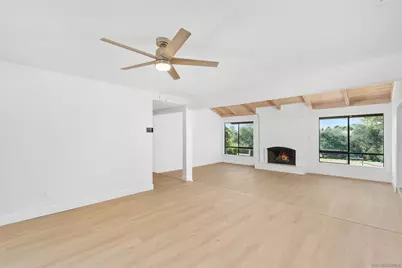  363 Tumble Creek Ln, Fallbrook, CA 92028 - Photo 13