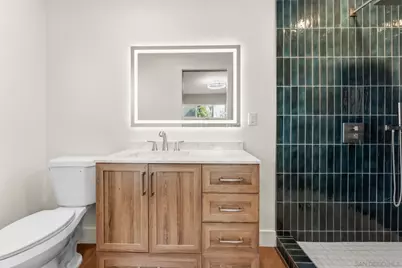  578 E Indian Rock Rd, Vista, CA 92084 - Photo 17