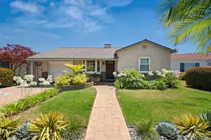 1343 Emerald St, San Diego, CA 92109 - Photo 3