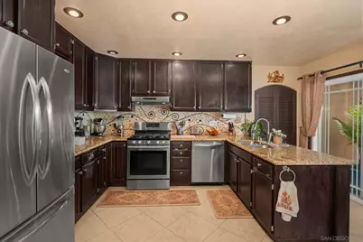  1343 Emerald St, San Diego, CA 92109 - Photo 21
