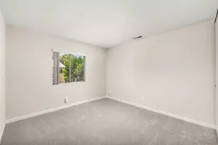 10524 Caminito Rimini, San Diego, CA 92129 - Photo 11