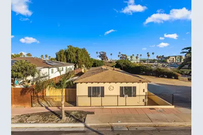  1303-5 Bush Street, Oceanside, CA 92058 - Photo 7
