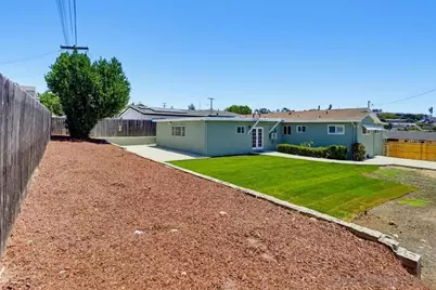  5374 Bonita Dr, San Diego, CA 92114 - Photo 35