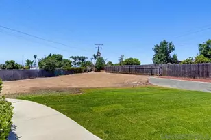 5374 Bonita Dr, San Diego, CA 92114 - Photo 31