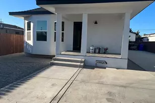 3050 K, San Diego, CA 92102 - Photo 5
