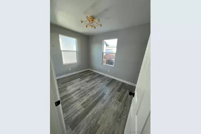  3050 K, San Diego, CA 92102 - Photo 21