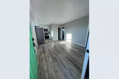  3050 K, San Diego, CA 92102 - Photo 7