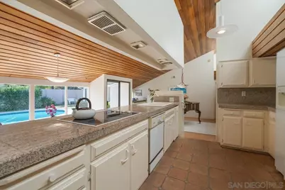  5643 Bloch St, San Diego, CA 92122 - Photo 13