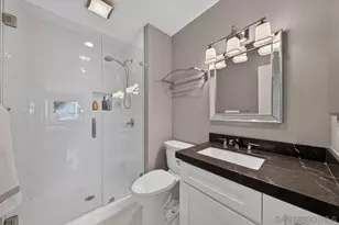 4015 Crown Point Dr, San Diego, CA 92109 - Photo 19