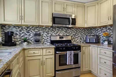  13351 Silver Lake Dr., Poway, CA 92064 - Photo 11