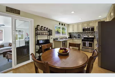  13351 Silver Lake Dr., Poway, CA 92064 - Photo 9