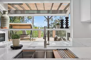 5418 Jamestown Rd, San Diego, CA 92117 - Photo 11