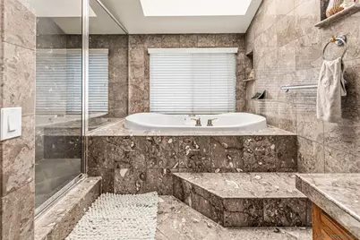  7781 Rocio, Carlsbad, CA 92009 - Photo 17