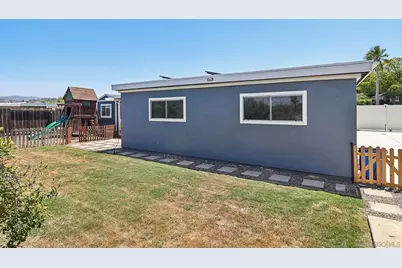  598 Tam O Shanter Dr, San Marcos, CA 92069 - Photo 23